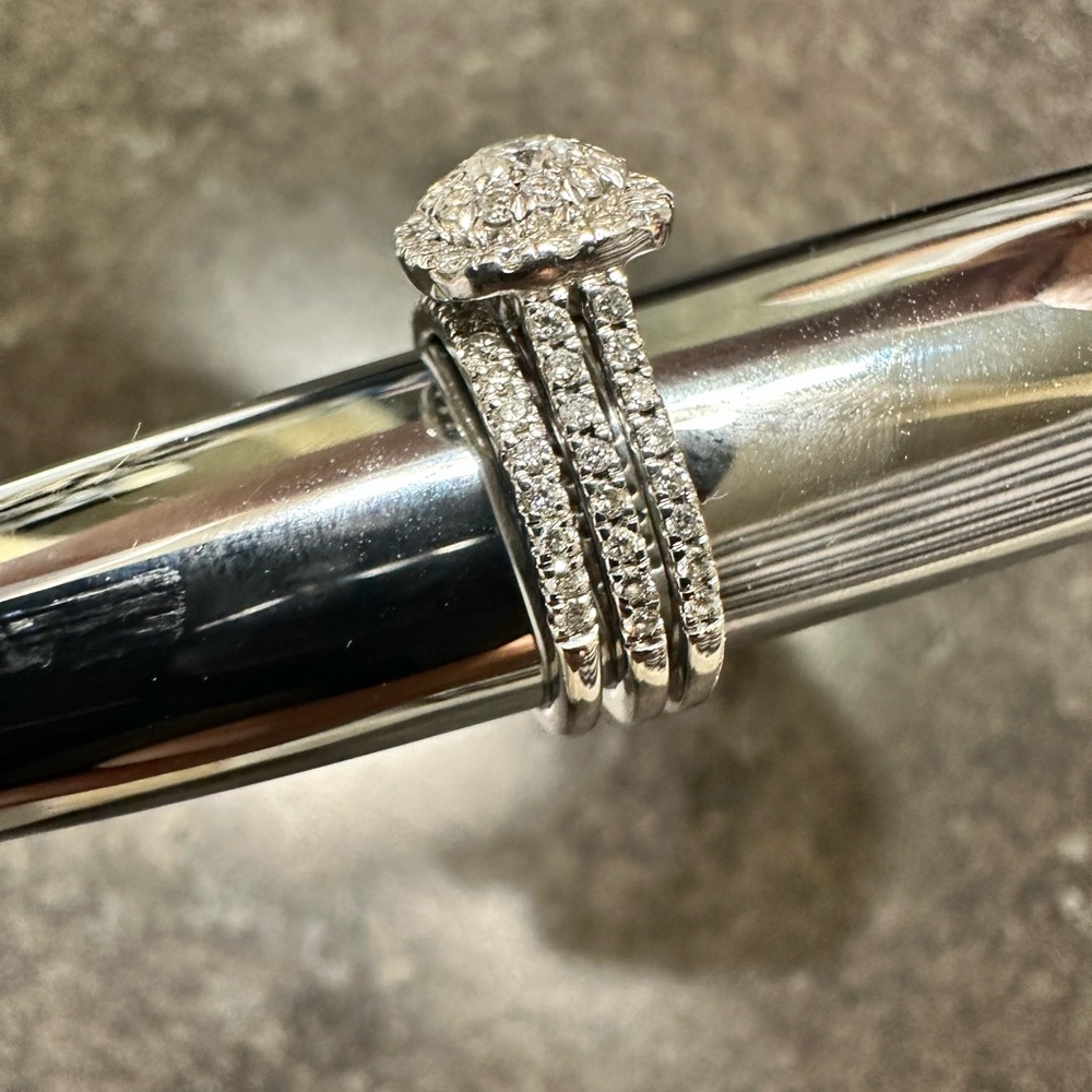 Elegant Silver Diamond Ring Set